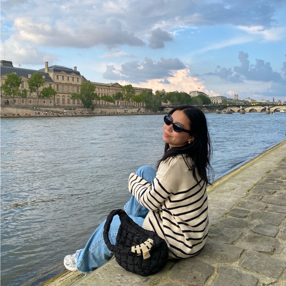 Meet your Posher, Em